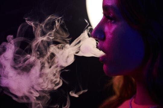 Guía 2025 de 12000 Züge Vapes y aeroflot cigarrillos electronicos opiniones, ofertas y consejos para viajar sin problemas